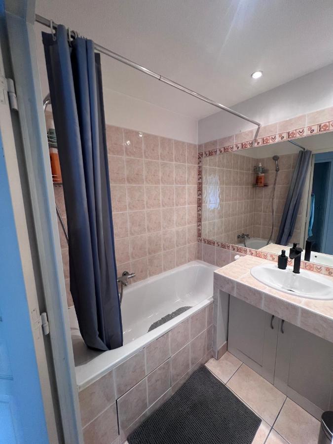 לורג Appartement T2 Avec Jardin Prive, Piscine Et Barbecue מראה חיצוני תמונה